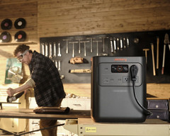 Jackery HomePower 3600 Pro Max 4000W Portable Power Station 3584Wh 120/240V