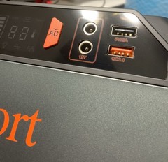 GOFORT Portable Power Station 330w/299Wh Power Bank Multiple Outputs 110V USB-C
