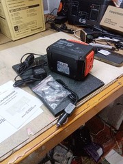 100W 88.8Wh Portable Power Station lithium-ion battery With 30W Solar Panel