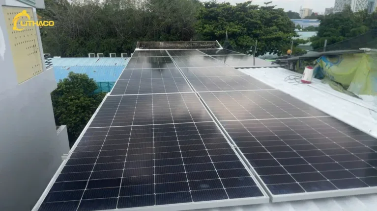 dien mat troi co luu tru 5.8kWp 5kWh