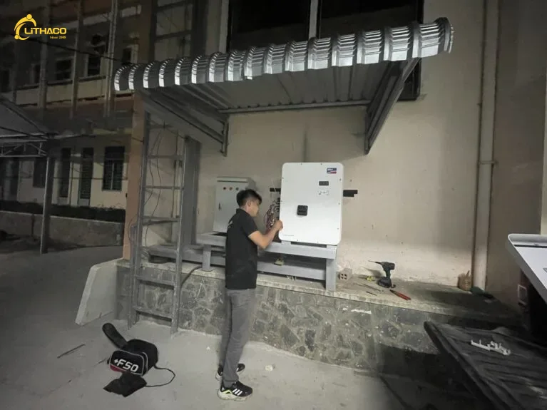 Hệ thống điện mặt trời 60kWp Huyện Ủy Thạnh Hóa